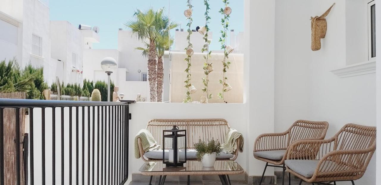 Apartmán Modern Townhouse In Torrevieja, Costa Blanca Exteriér fotografie